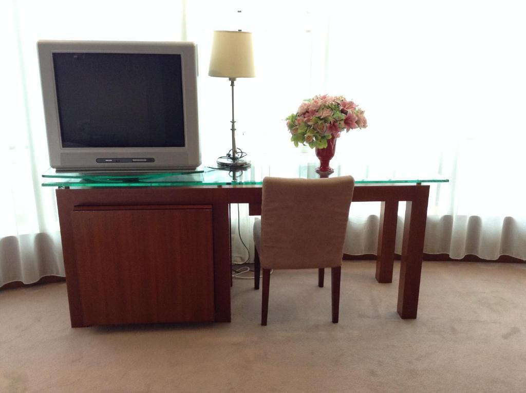 New Times Hotel Shenzhen Railway Station Esterno foto