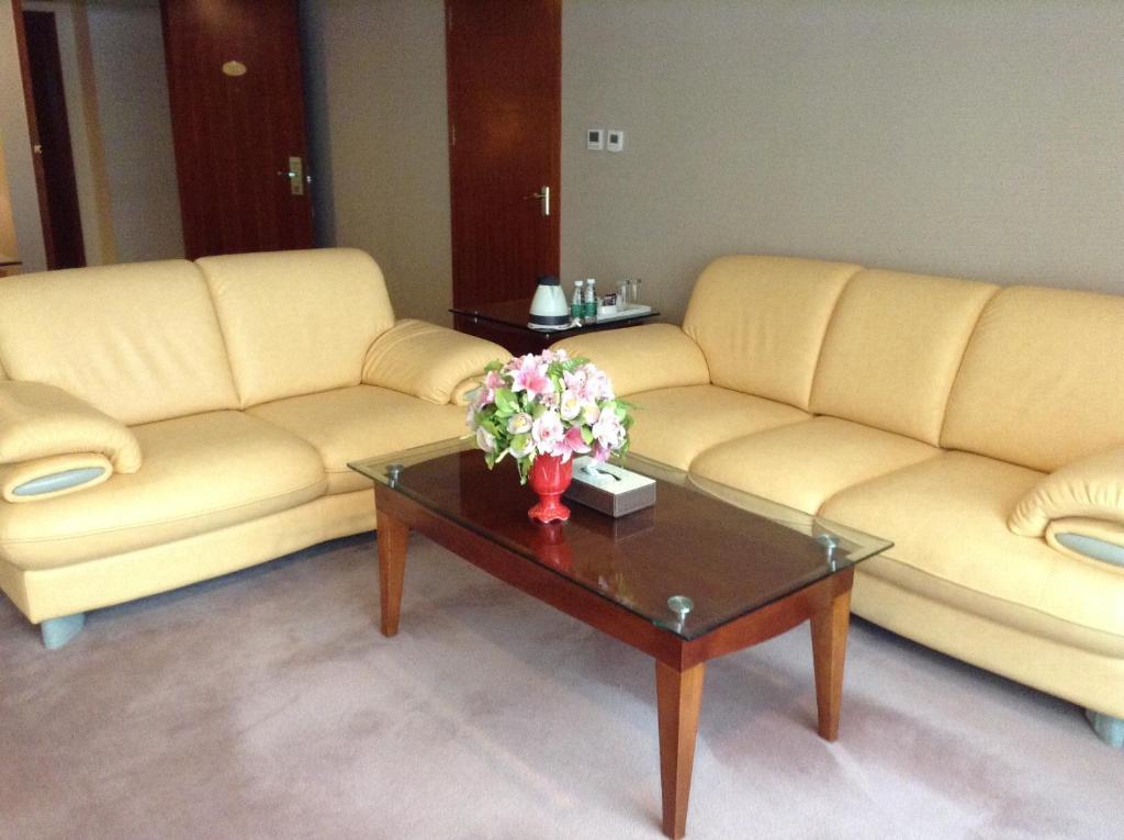 New Times Hotel Shenzhen Railway Station Esterno foto
