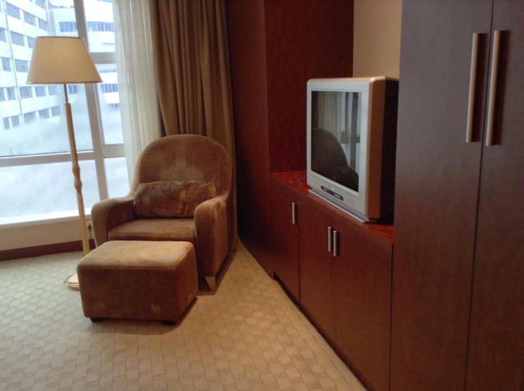 New Times Hotel Shenzhen Railway Station Esterno foto