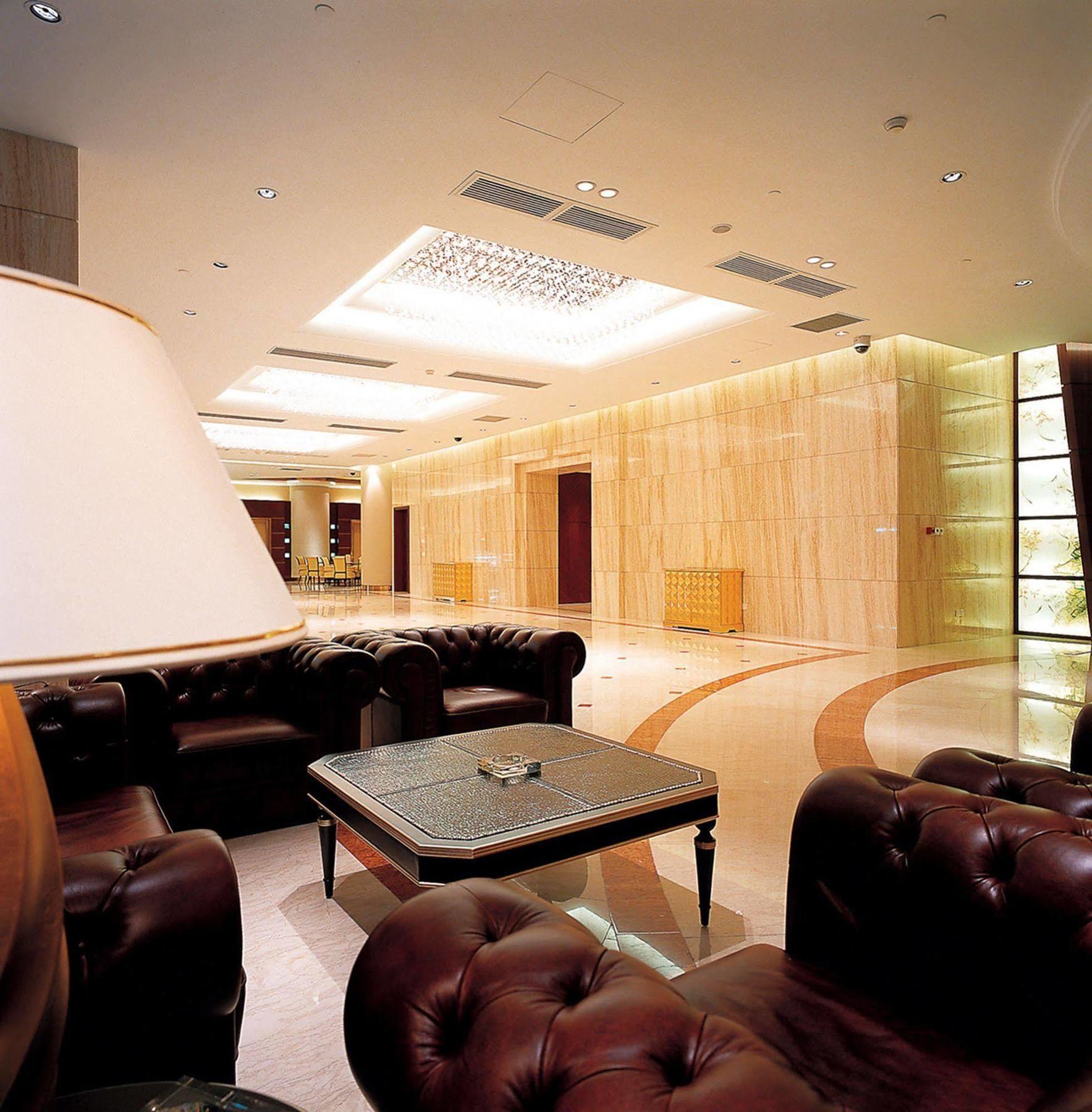 New Times Hotel Shenzhen Railway Station Esterno foto
